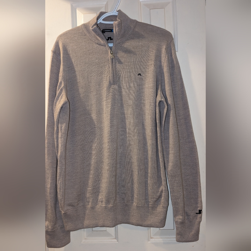 J. Lindeberg beige L 100% merino wool sweater